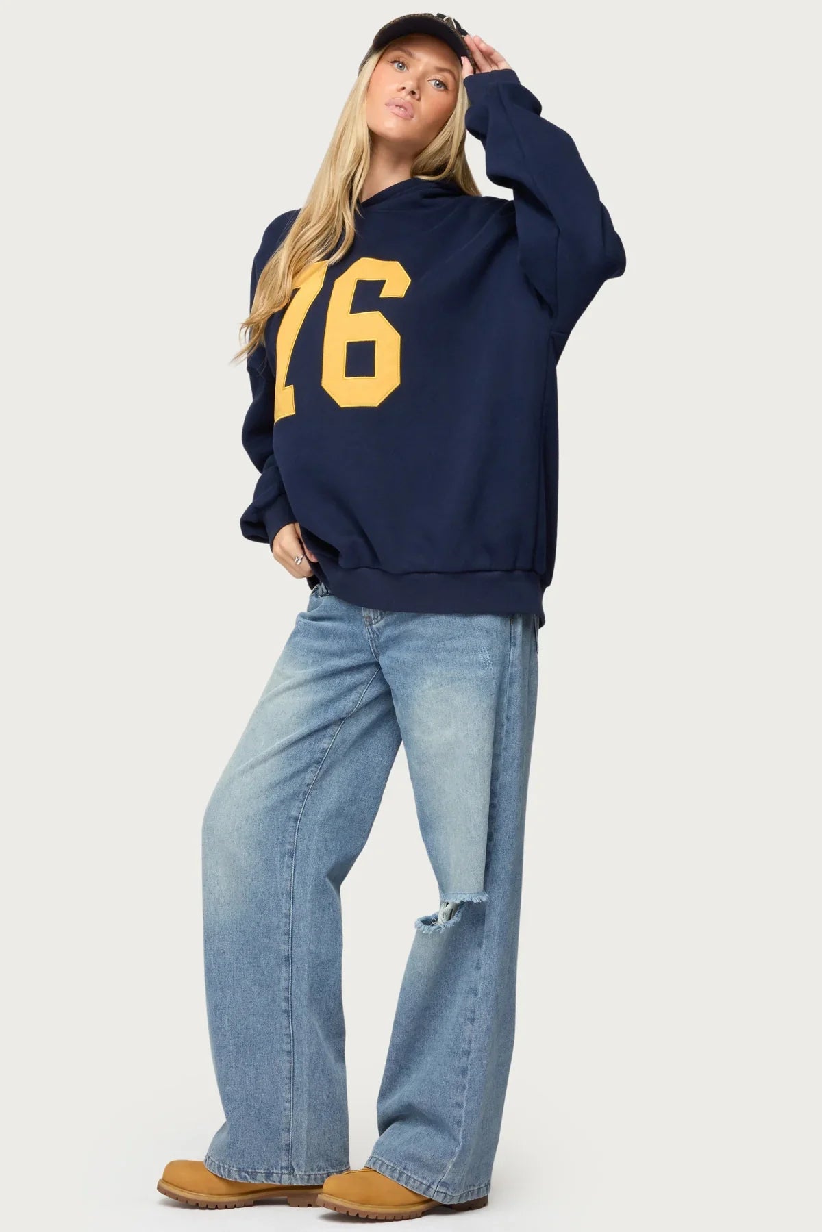 Rhyan 76 Oversized Hoodie